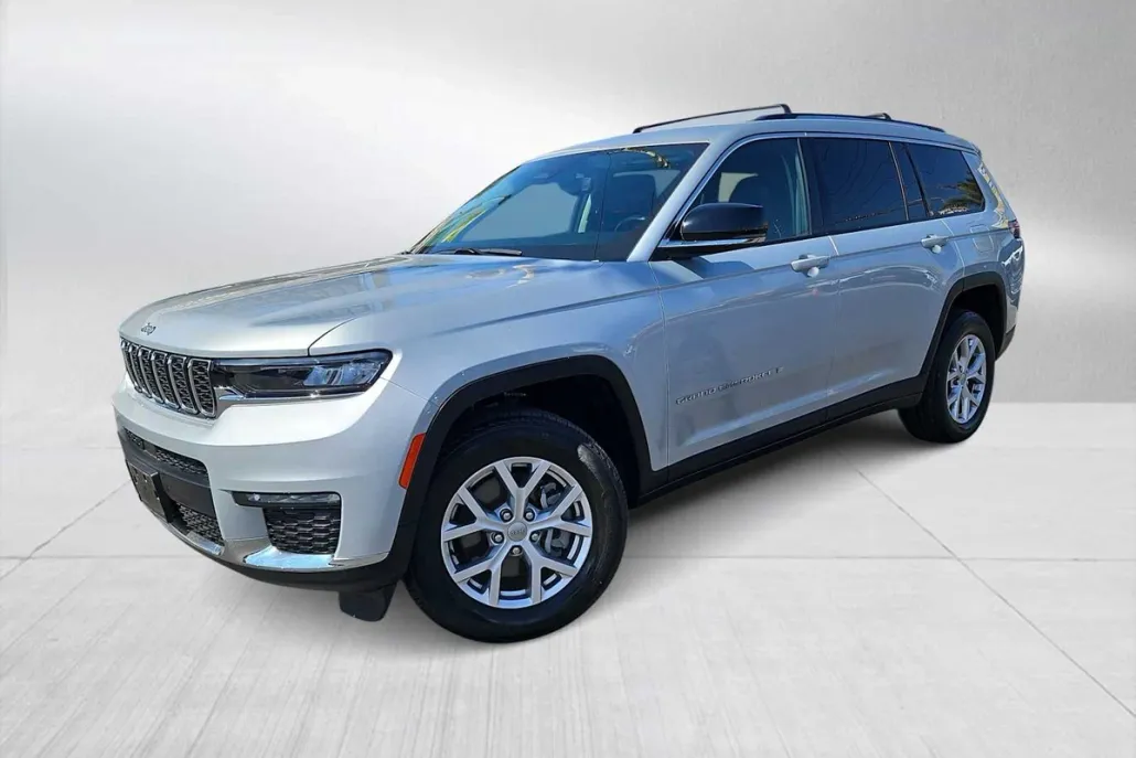 2022 Jeep Grand Cherokee Limited photo 1