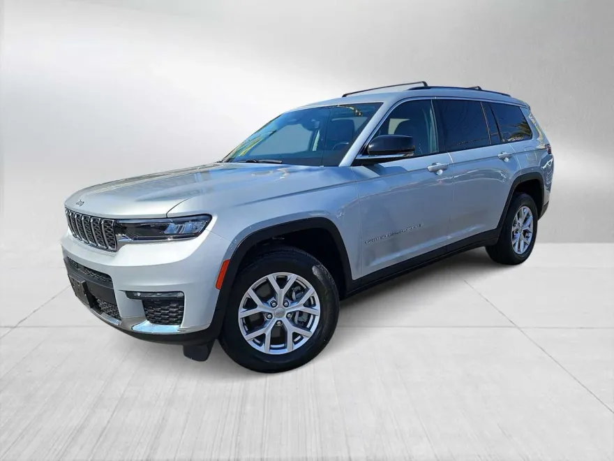 2022 Jeep Grand Cherokee Limited photo 1