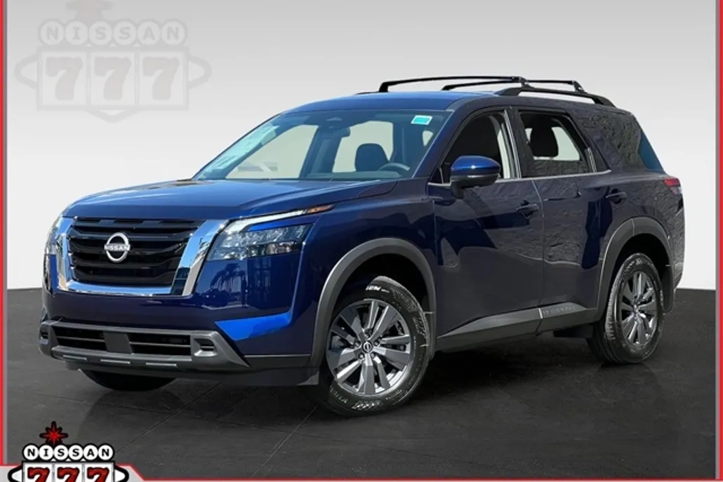 2025 Nissan Pathfinder SV photo 1