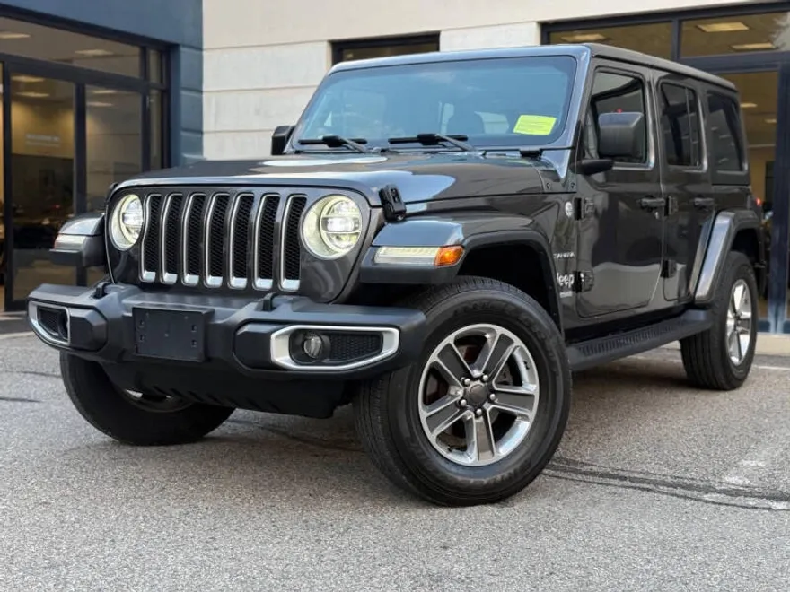 2018 Jeep Wrangler Unlimited Sahara photo 1