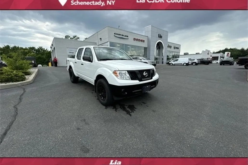 2017 Nissan Frontier S photo 1