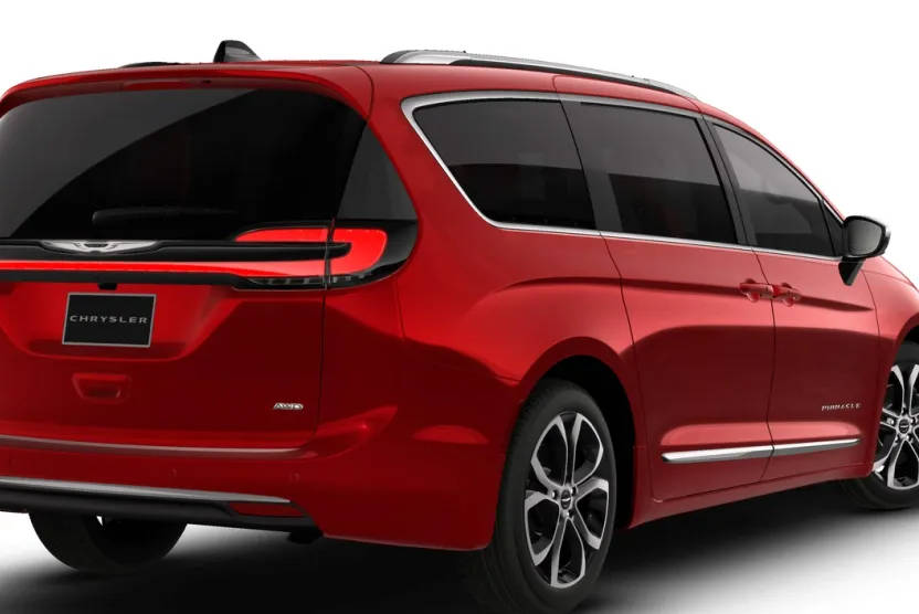 2026 Chrysler Pacifica Pinnacle photo 1