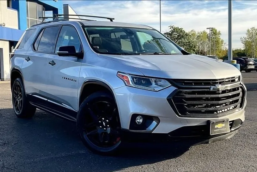 2018 Chevrolet Traverse Premier photo 1