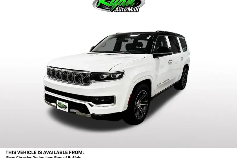 2023 Jeep Grand Wagoneer Base photo 1