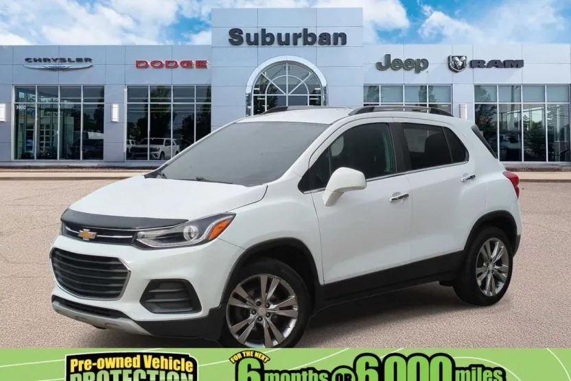 2019 Chevrolet Trax LT photo 1