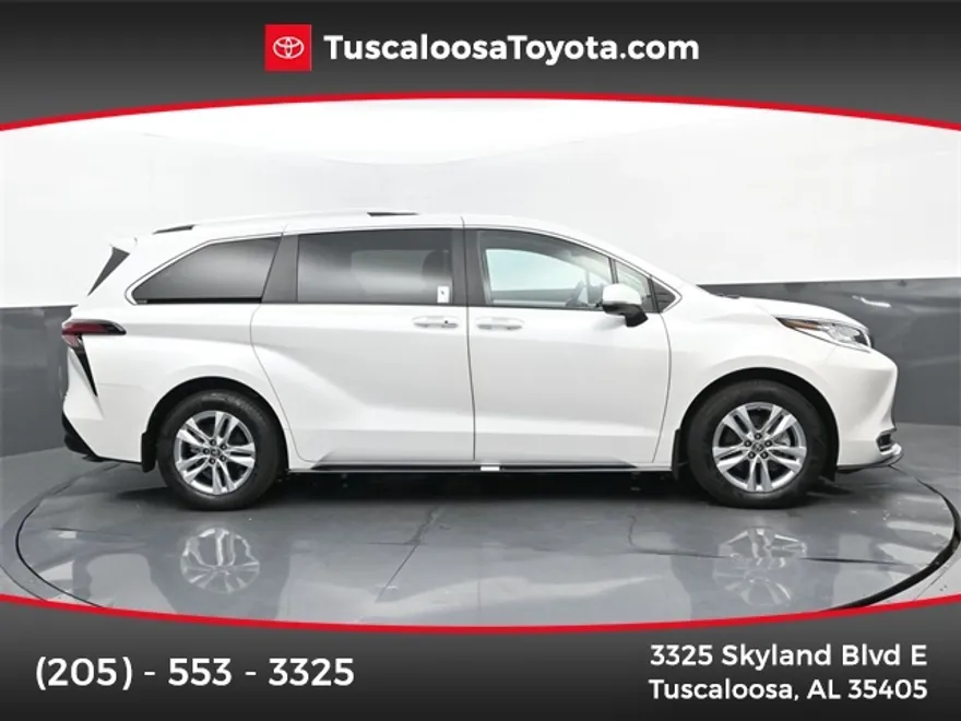2024 Toyota Sienna Limited photo 1