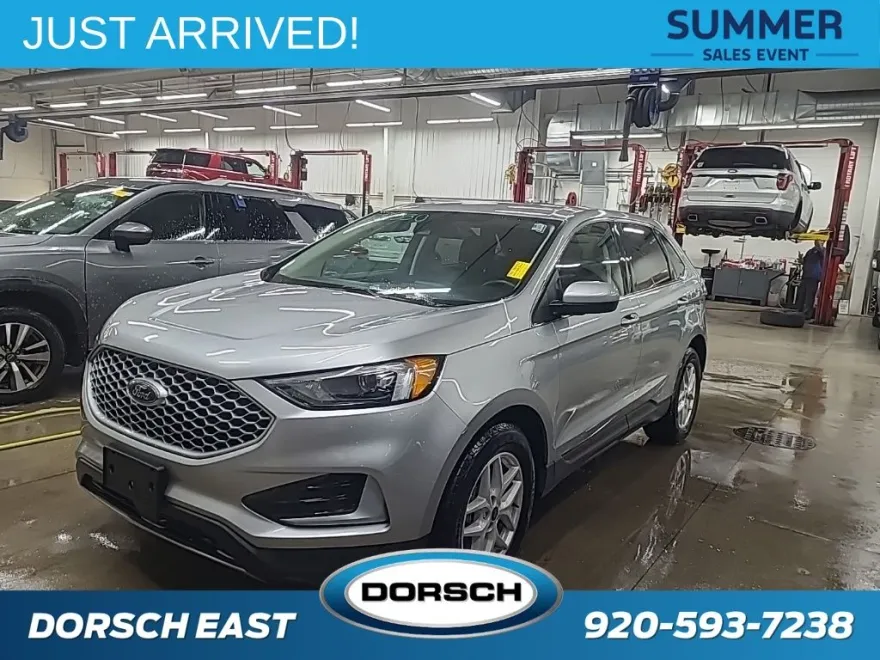 2023 Ford Edge SEL photo 1