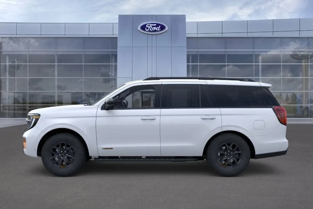 2025 Ford Expedition photo 1