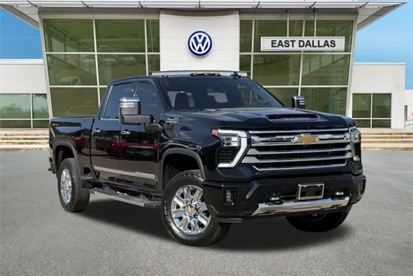 2024 Chevrolet Silverado 2500HD High Country photo 1