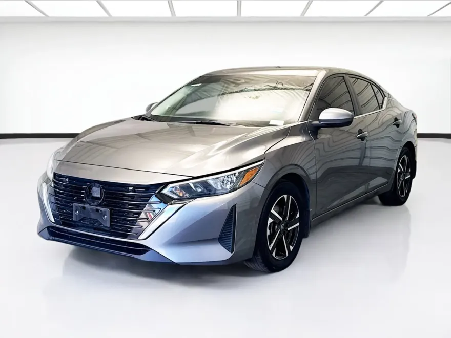 2024 Nissan Sentra SV photo 1