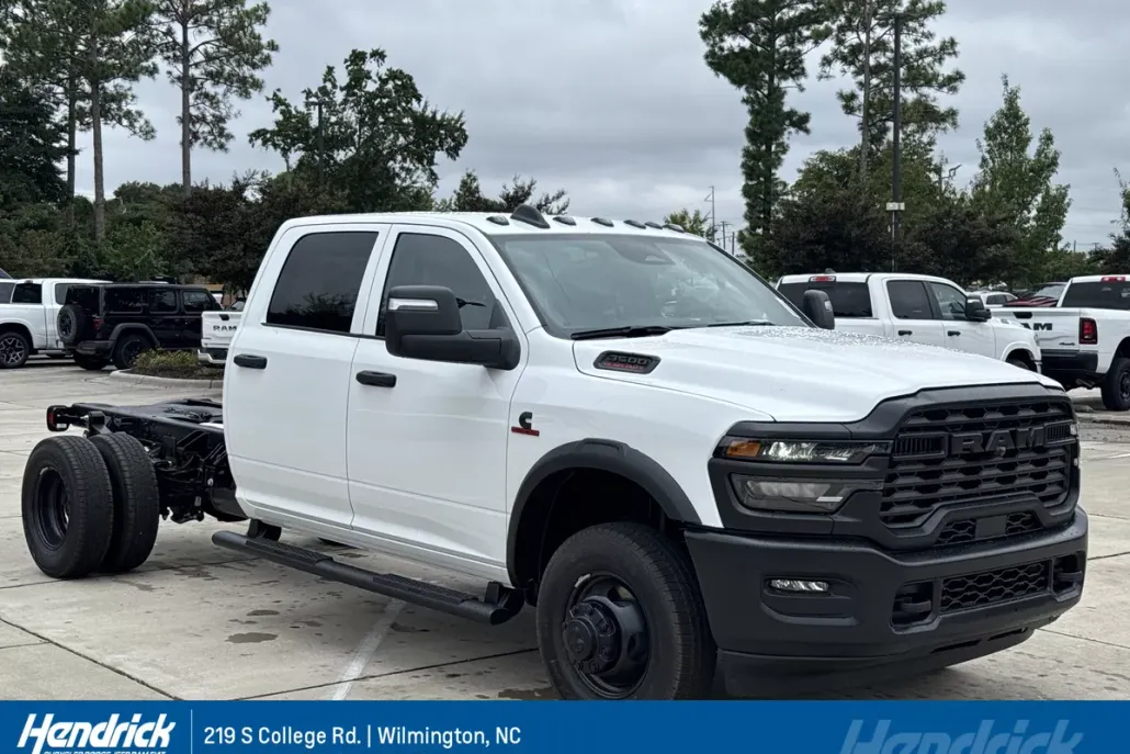 2026 Ram 3500 Tradesman photo 1