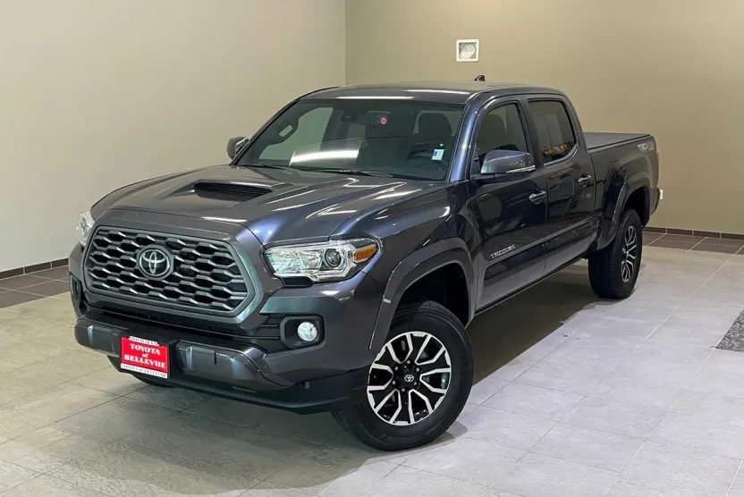 2022 Toyota Tacoma TRD Sport photo 1