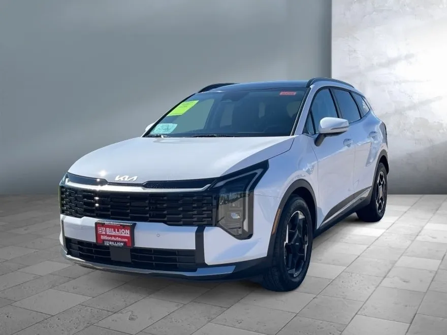2026 Kia Sportage EX photo 1