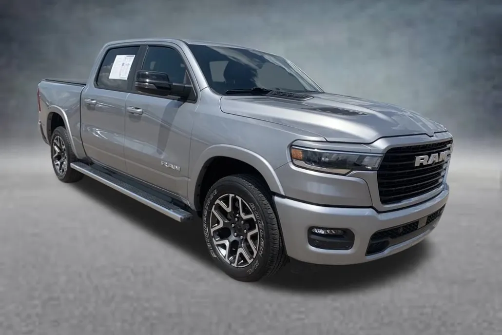 2025 Ram 1500 Laramie photo 1