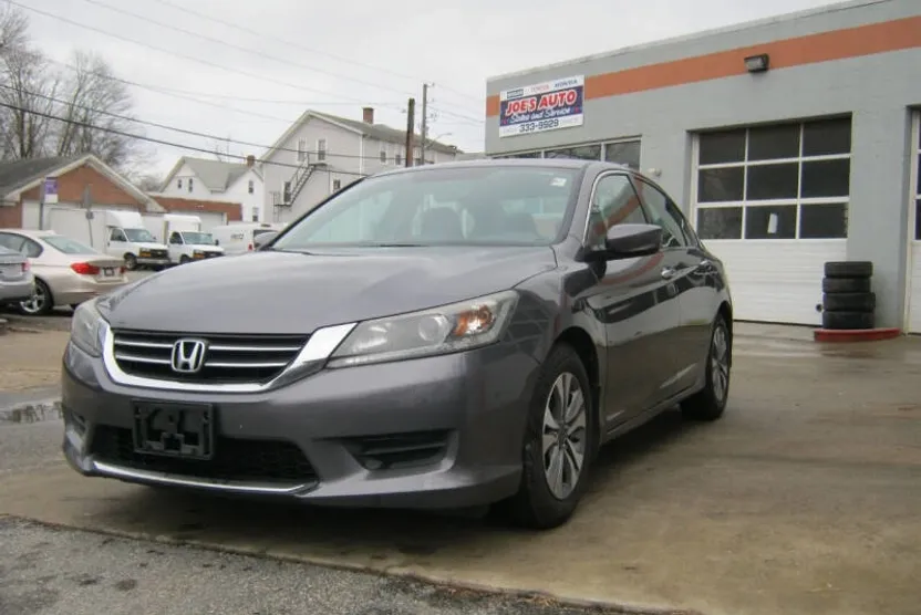 2015 Honda Accord LX photo 1