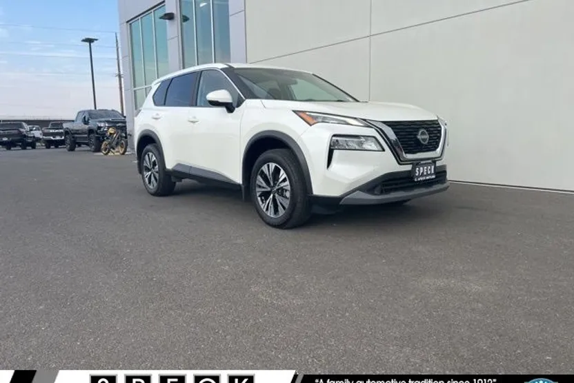 2023 Nissan Rogue SV photo 1