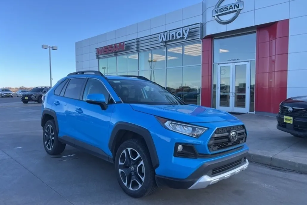 2021 Toyota RAV4 Adventure photo 1