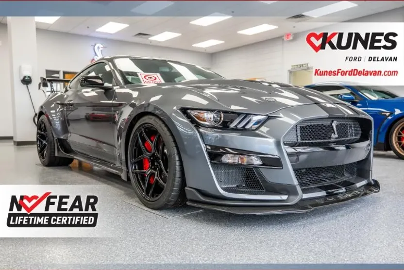 2022 Ford Mustang Shelby GT500 photo 1