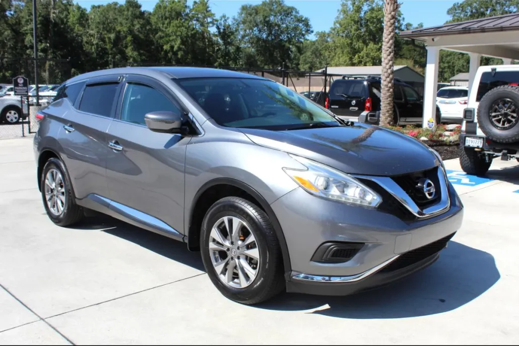 2016 Nissan Murano SE photo 1