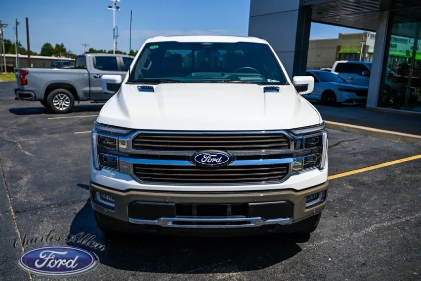 2025 Ford F-150 King Ranch photo 1