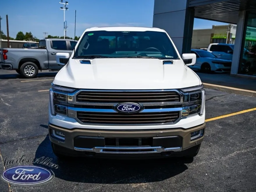 2025 Ford F-150 King Ranch photo 1
