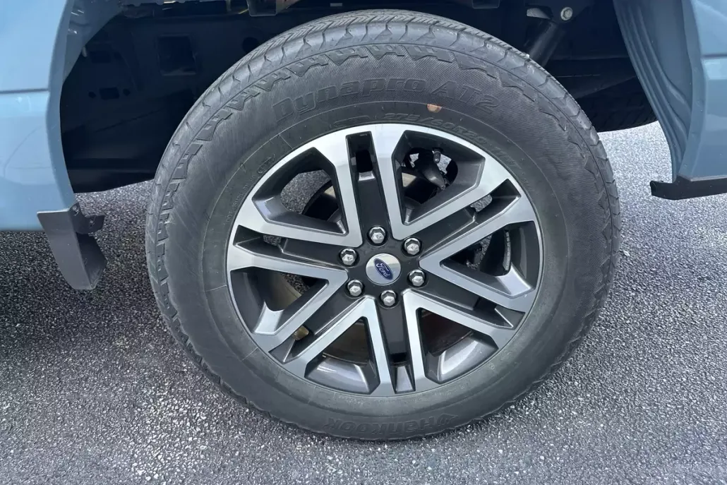 2023 Ford F-150 XL photo 1
