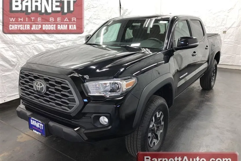 2022 Toyota Tacoma SR5 photo 1