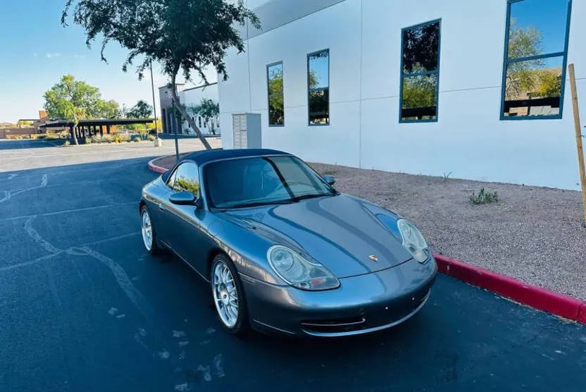 2001 Porsche 911 Cabriolet photo 1