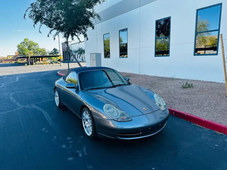 2001 Porsche 911 Cabriolet photo 1
