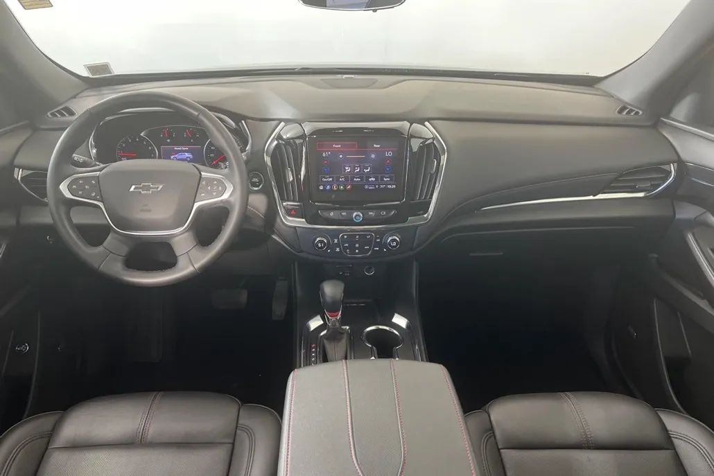 2023 Chevrolet Traverse RS photo 1