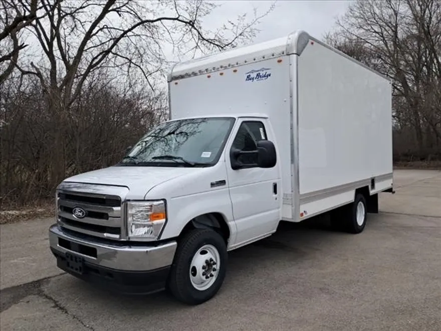2026 Ford E-350 Base photo 1
