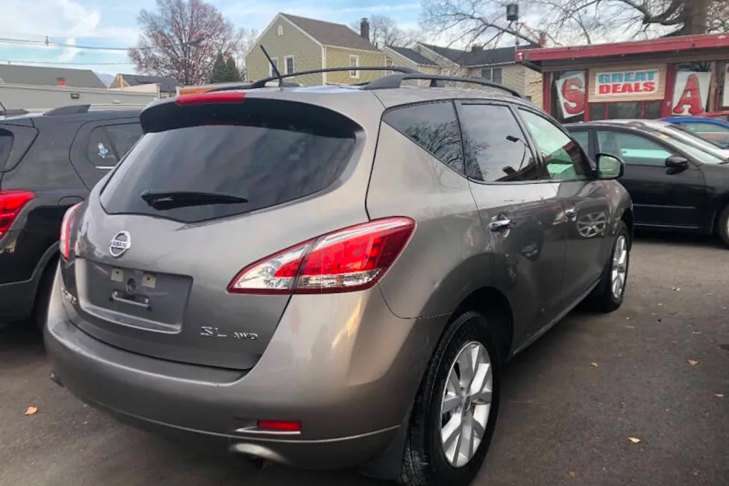 2012 Nissan Murano S photo 1