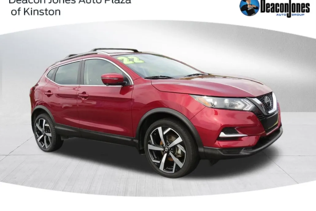 2022 Nissan Rogue Sport SL photo 1