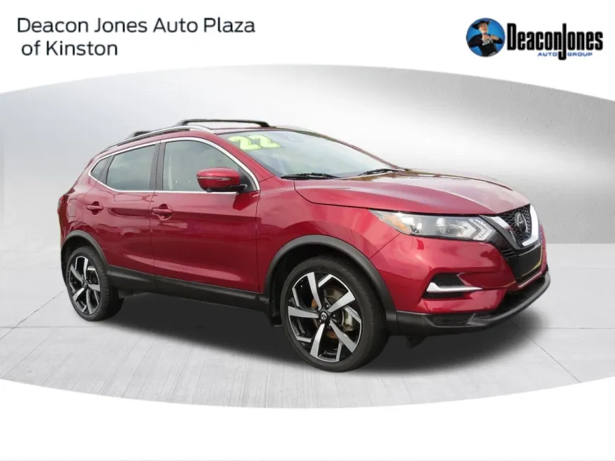 2022 Nissan Rogue Sport SL photo 1