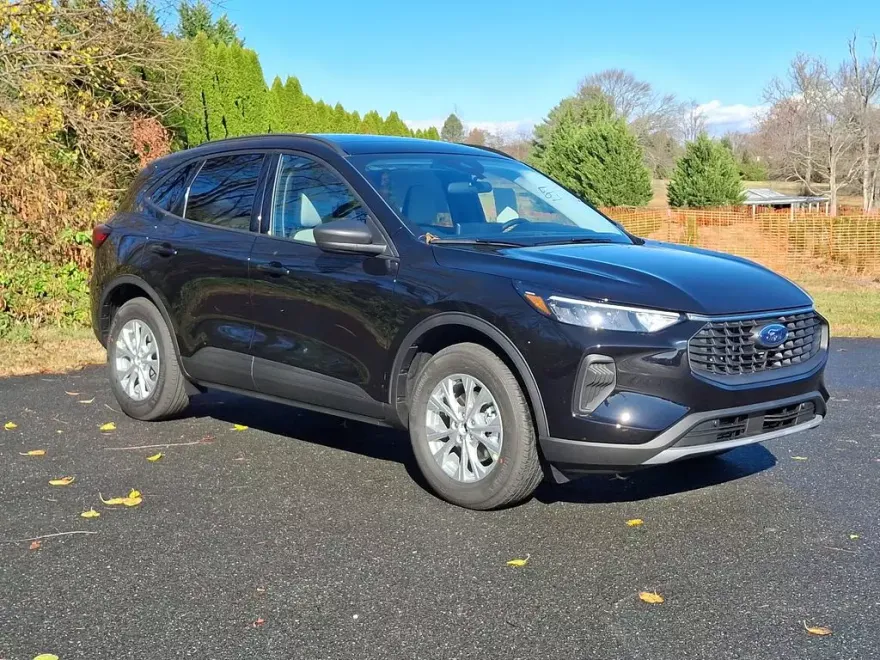 2025 Ford Escape Active photo 1