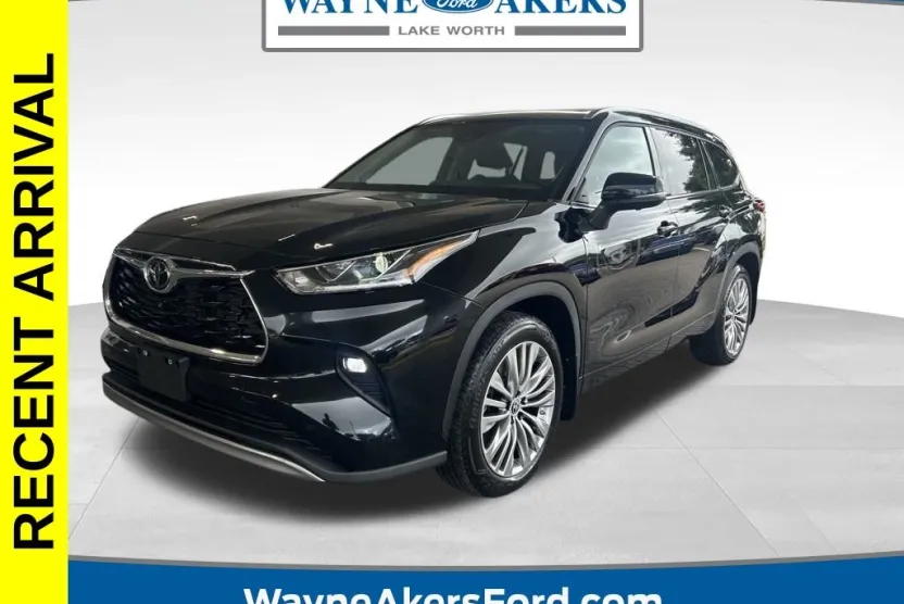 2023 Toyota Highlander Limited Platinum XLE XSE photo 1