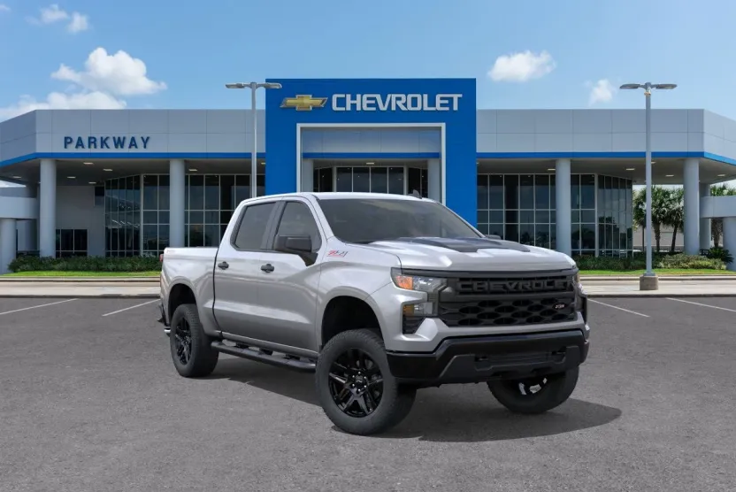 2025 Chevrolet Silverado 1500 Custom Trail Boss photo 1