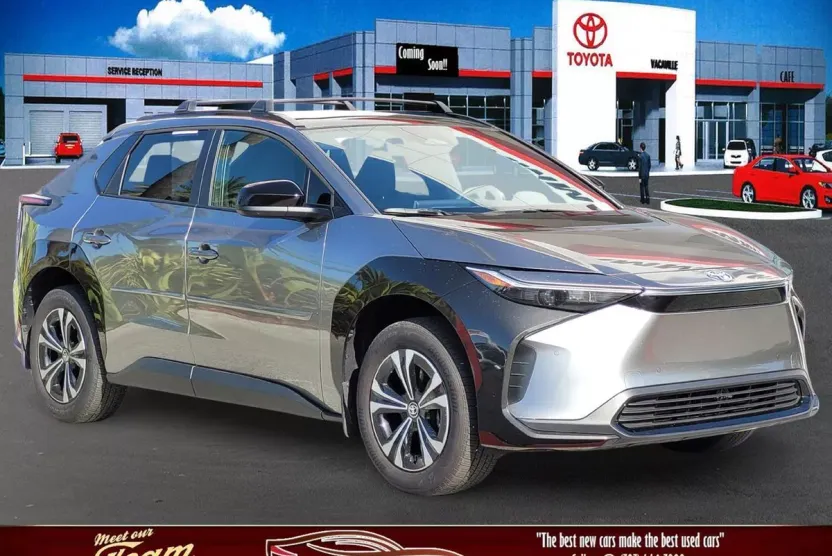 2024 Toyota bZ4X XLE photo 1