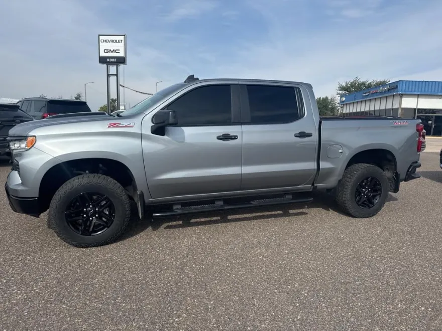 2023 Chevrolet Silverado 1500 LT Trail Boss photo 1