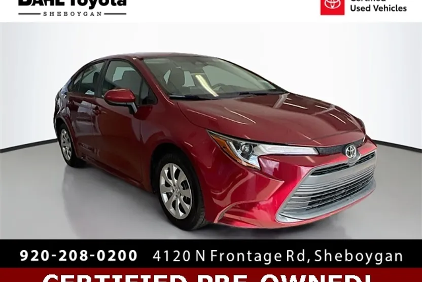 2024 Toyota Corolla LE photo 1