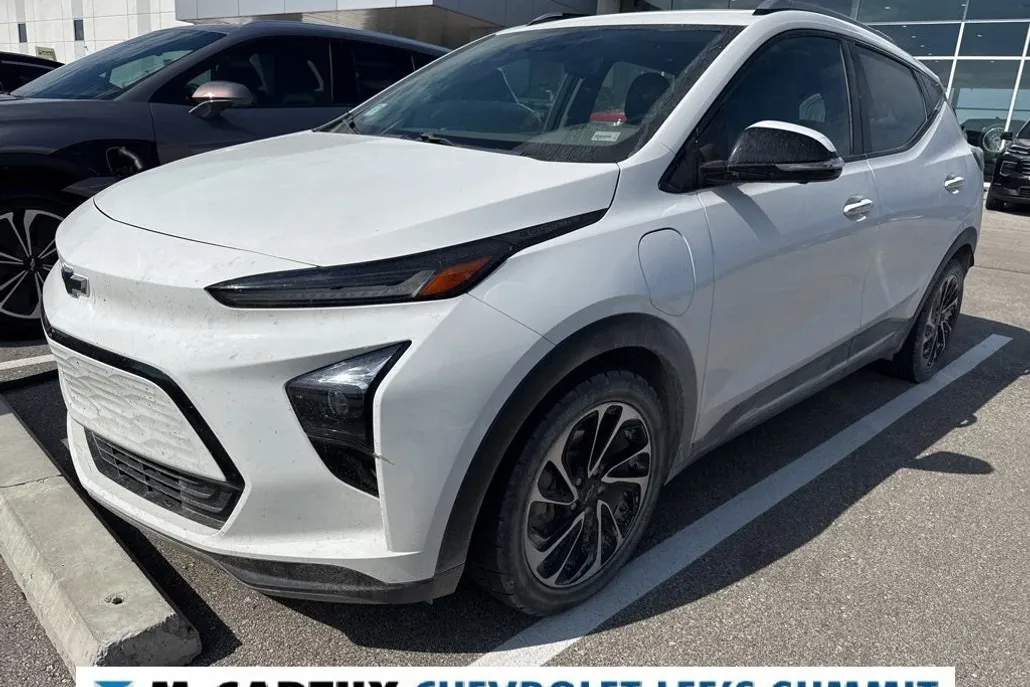 2022 Chevrolet Bolt EUV Premier photo 1