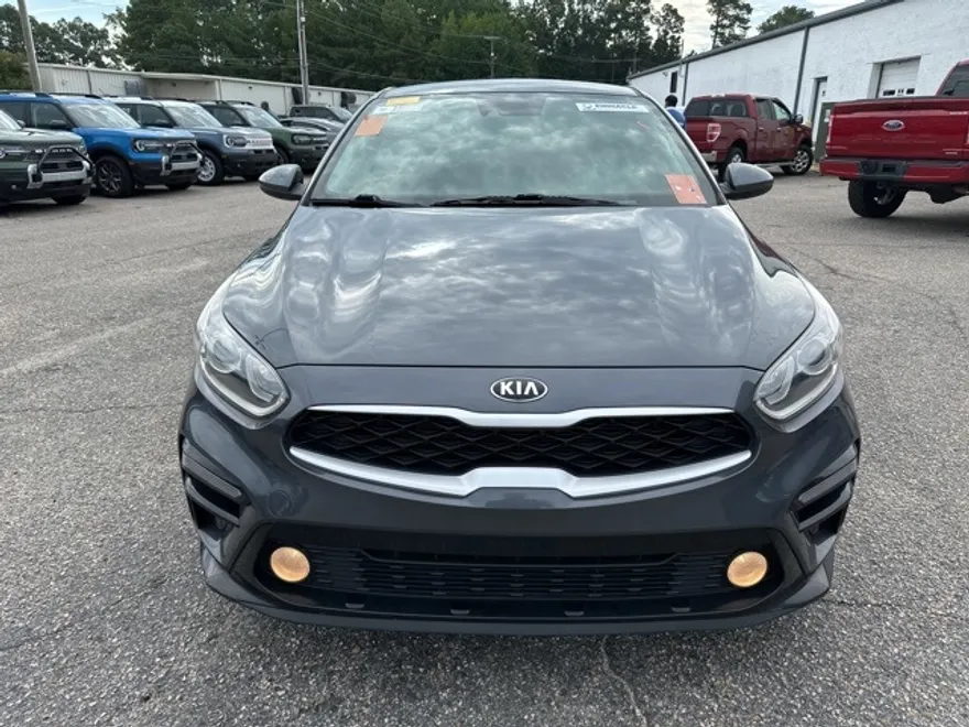 2021 Kia Forte LXS photo 1