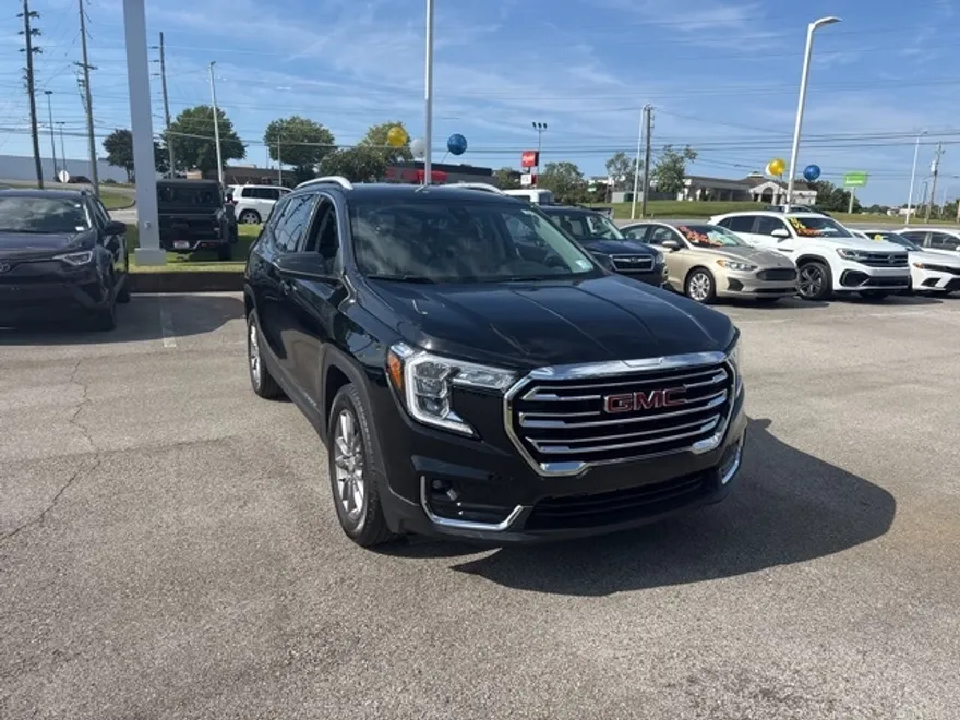 2024 Gmc Terrain SLT photo 1