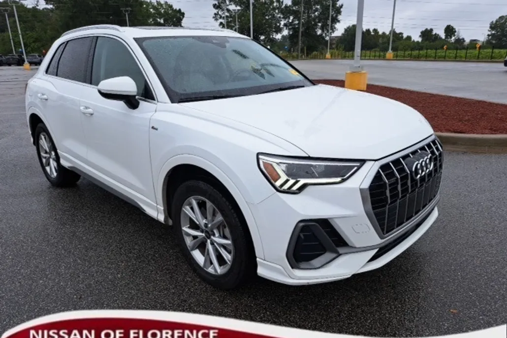 2023 Audi Q3 Premium S line photo 1