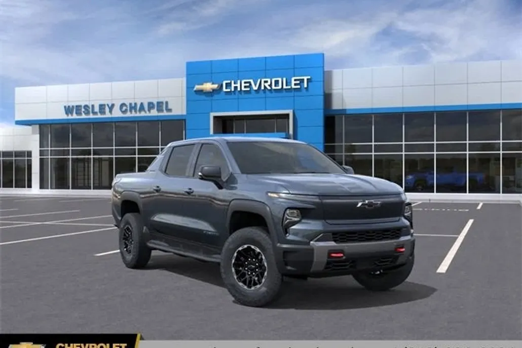 2026 Chevrolet Silverado EV Trail Boss photo 1