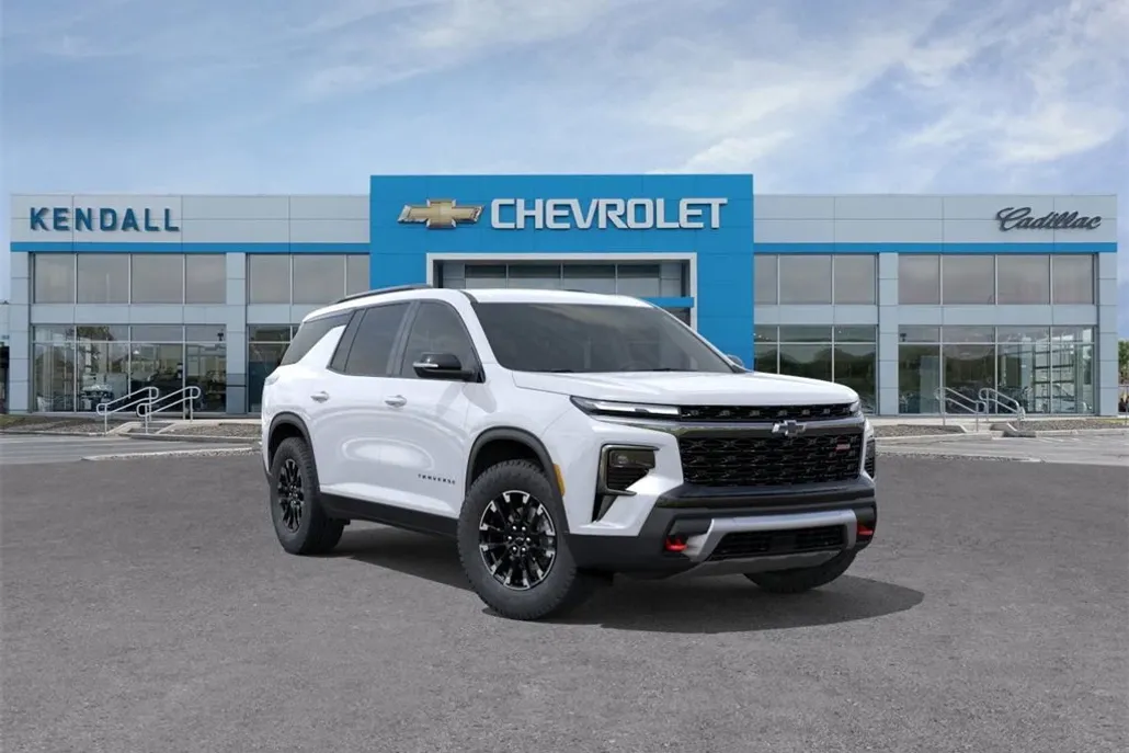 2026 Chevrolet Traverse Z71 photo 1