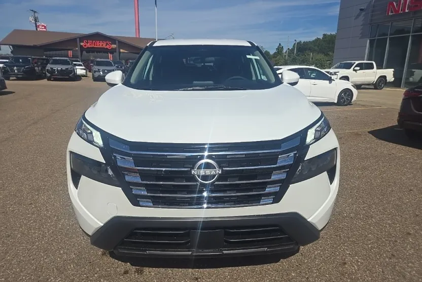 2026 Nissan Rogue SV photo 1