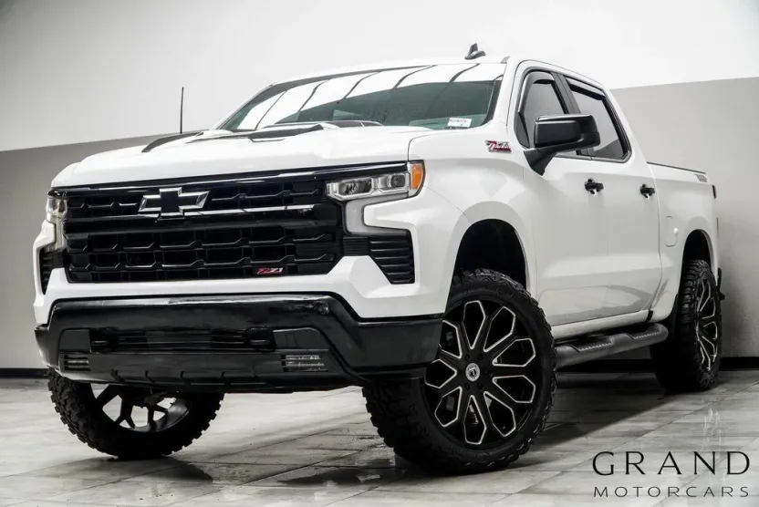 2022 Chevrolet Silverado 1500 LT Trail Boss photo 1