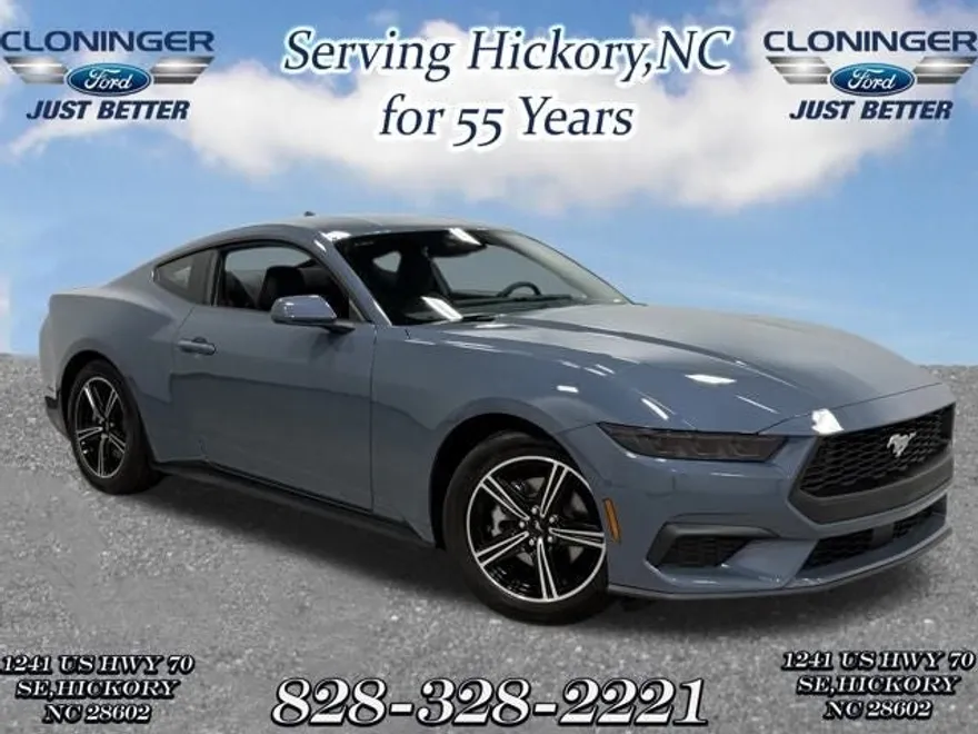 2025 Ford Mustang EcoBoost photo 1