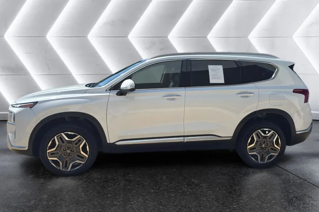 2023 Hyundai Santa Fe SEL Premium photo 1